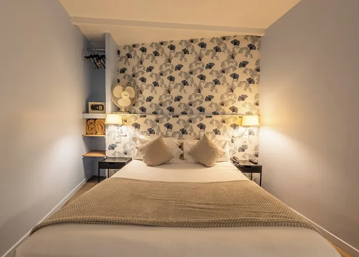 Hotel Relais Bergson Paris