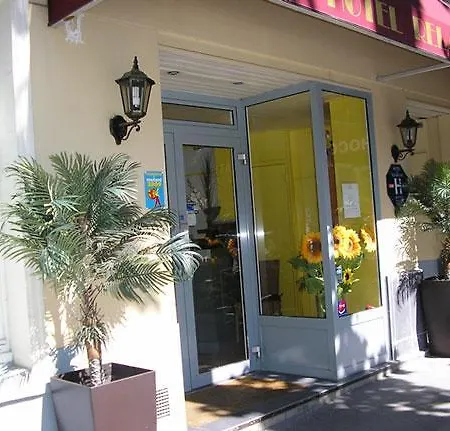 Relais Bergson 2* Париж