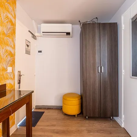 Relais Bergson Отель 2*