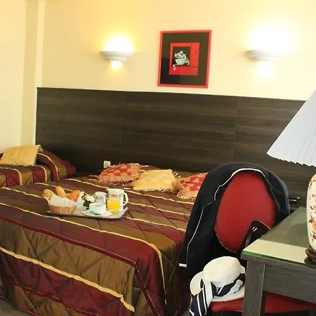 Relais Bergson Отель 2*